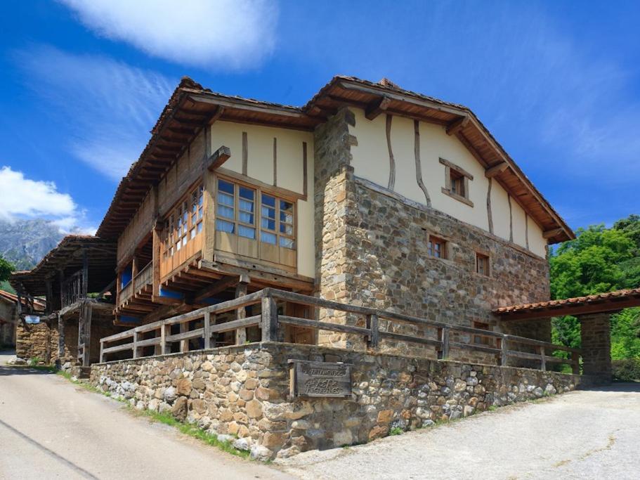 La Yosa De Arguebanes Villa Buitenkant foto