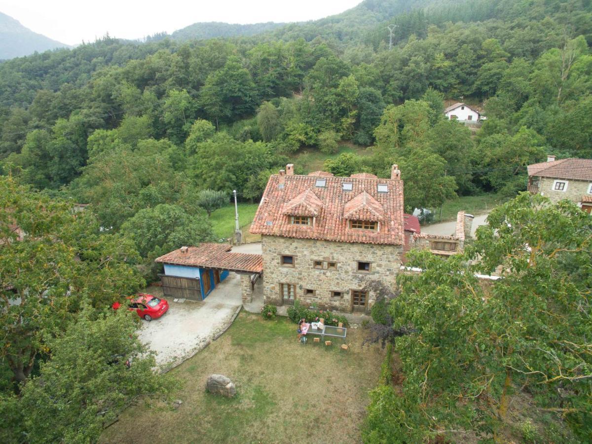 La Yosa De Arguebanes Villa Buitenkant foto